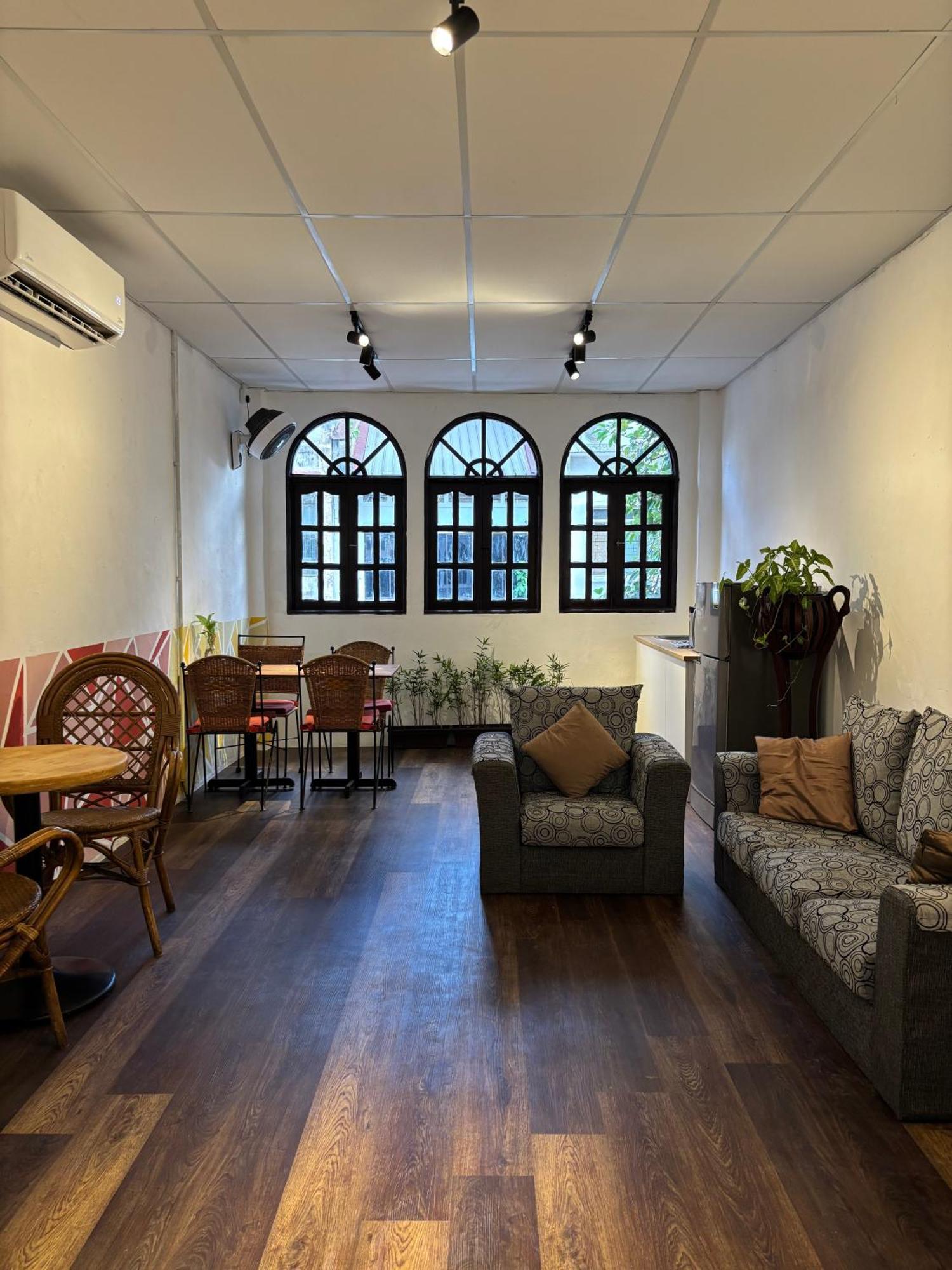 Victoria Pods Hotel George Town Bagian luar foto